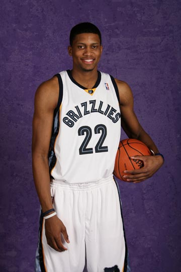 对去年表现 对去年表现