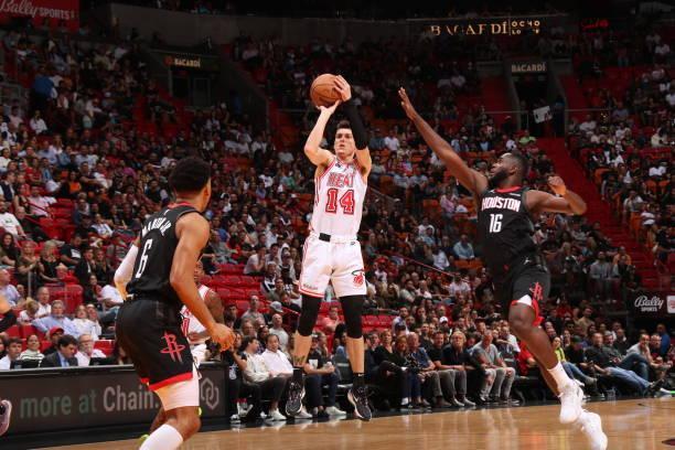 梅开二度 梅开二度